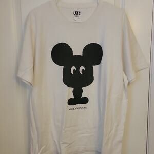 Disney Uniqlo UT Mickey Mouse Shirt XL